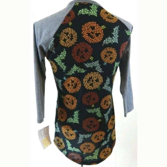Lularoe Jack-o'-lantern Bat Randy Tee - Picture 3 of 5
